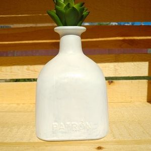 Beautiful white decor